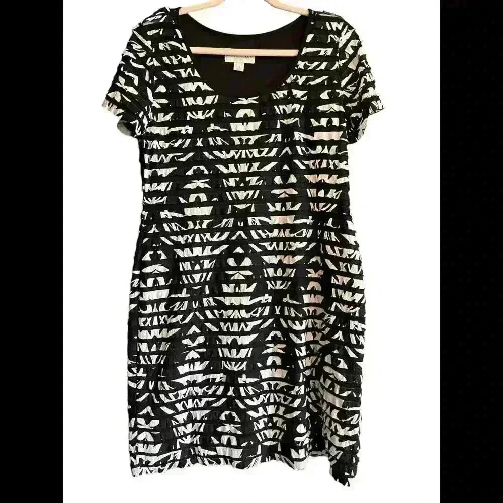 RONNI NICOLE Women's Black Tiered Ruffle Ruched Dress 12 black and white